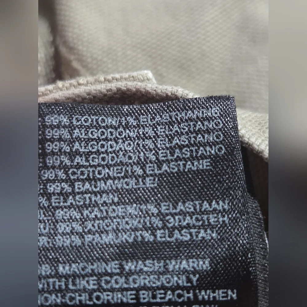 The North Face Men's Classic Straight Fit Khaki Pants Sz.40